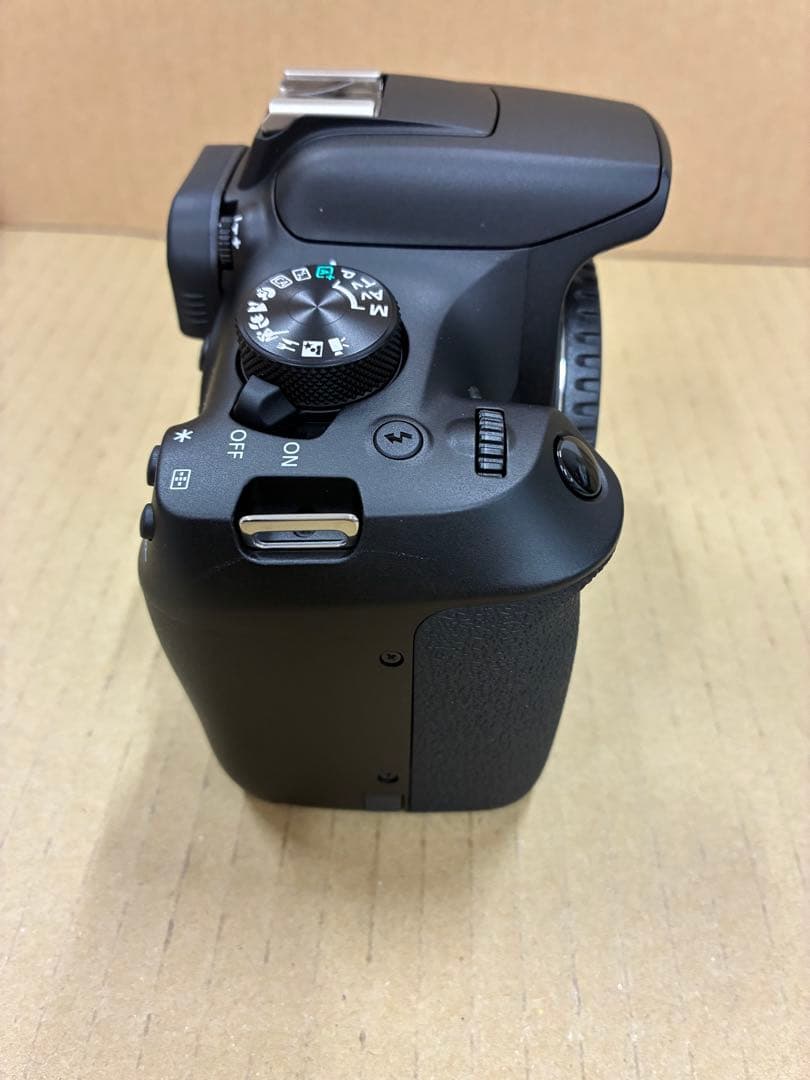 【新品】Canon EOS Kiss X80 レンズキット 箱ダメージあり