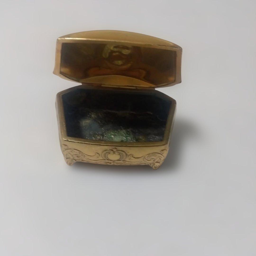 ElizabethQueen　エリザベス女王　真鍮　ヴィンテージ