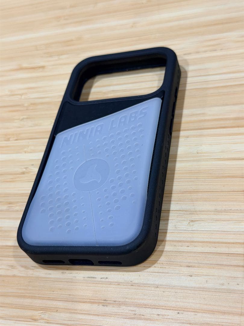 Ninja Labs iPhone17proケース