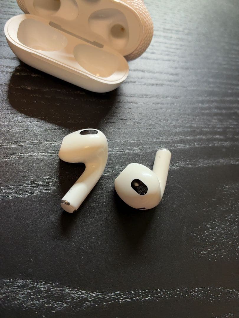 Apple AirPods (第3世代) ホワイト