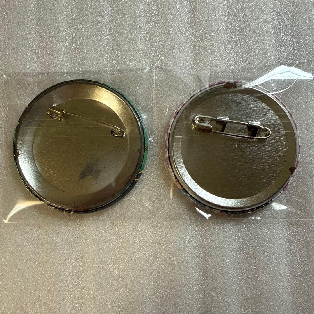 服部 平次 缶バッジ 遠山 和葉 名探偵コナン カフェ ヴィレッジヴァンガード