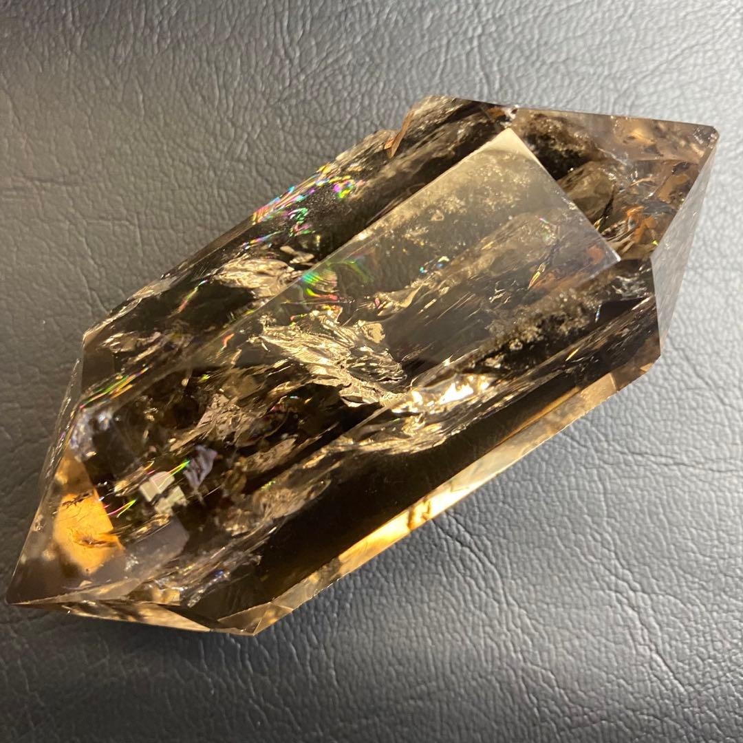 絶品❗️超強いパワー❗️レインボー☆ダブルポイント魔除スモーキークォーツ水晶A695