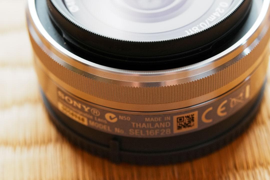 【美品】SONY E 16mm F2.8　単焦点レンズ＆保護フィルター　Eマント