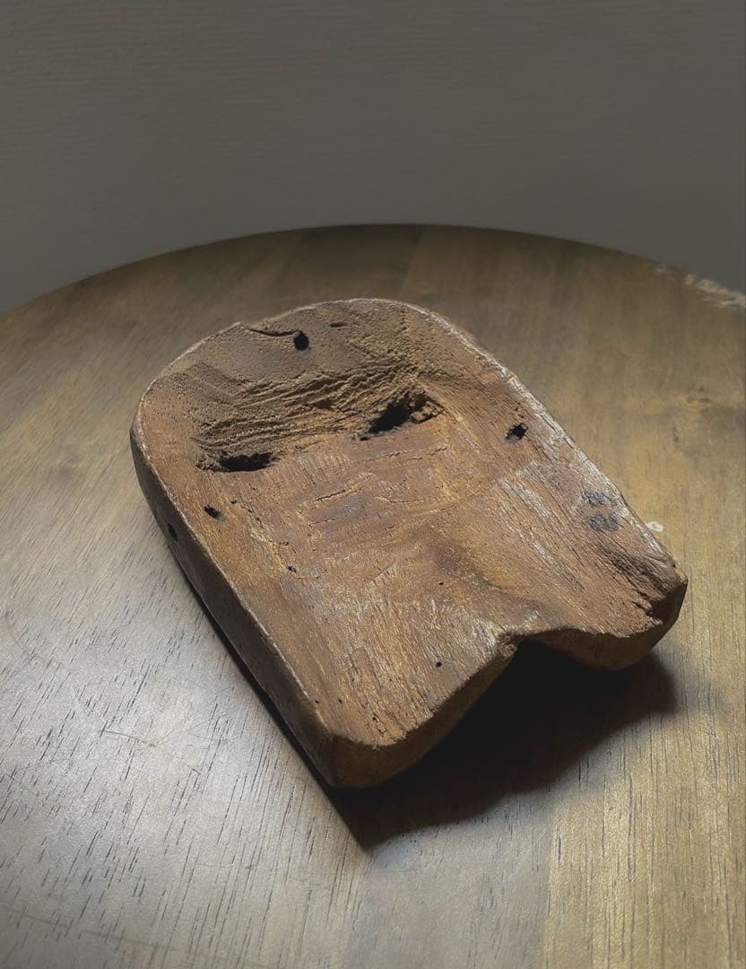 saleクウェレ族 手彫り パスポートマスク