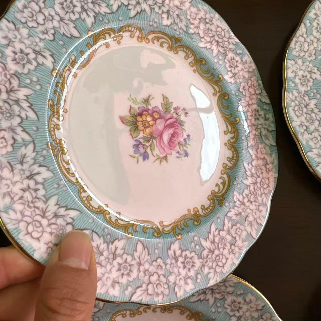 英国製　未使用 ロイヤルアルバートエンチャントメント　18cmプレート6枚セット