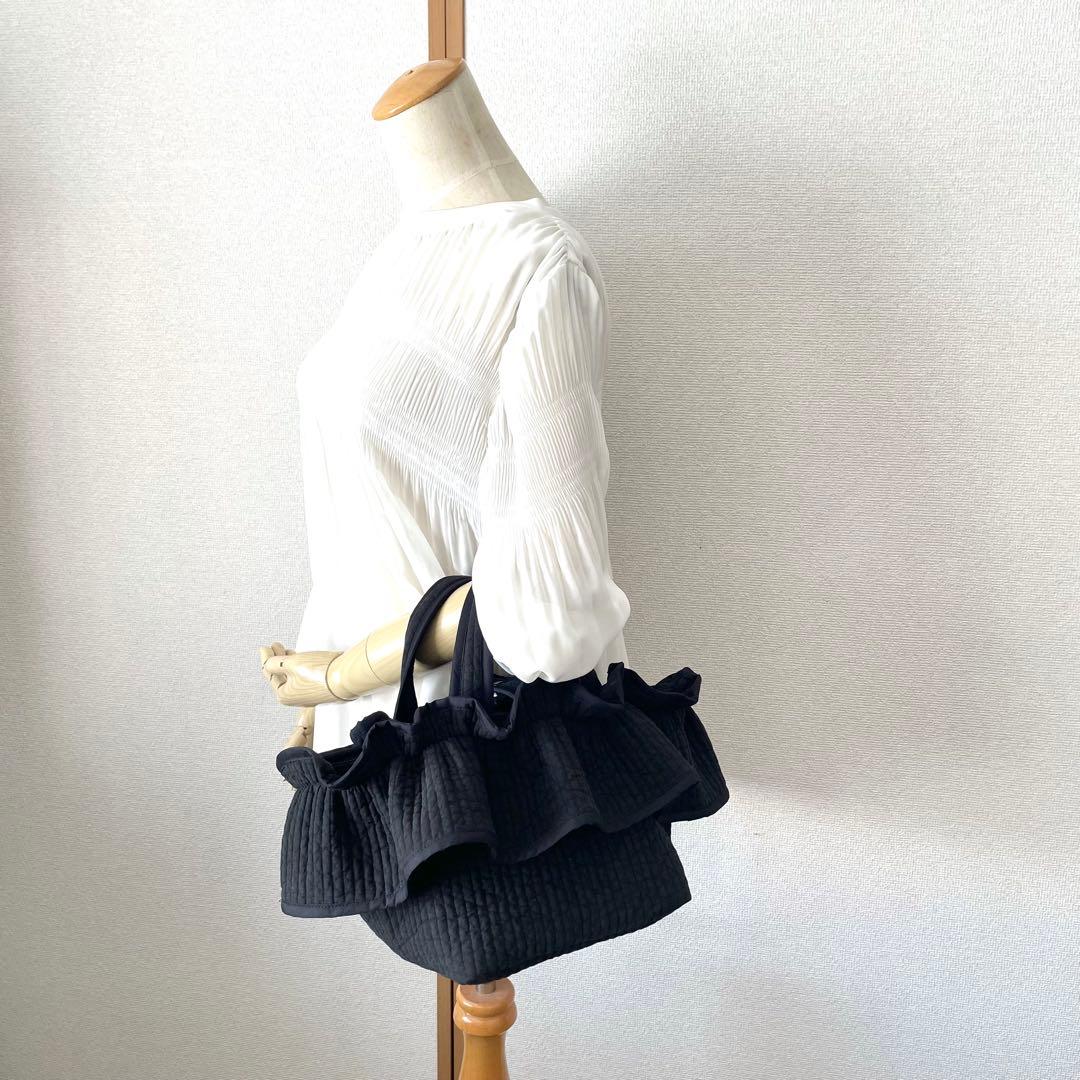 ギャザーフリル付き舟形トートバッグ　ヌビバッグ　ブラック　ハンドメイド