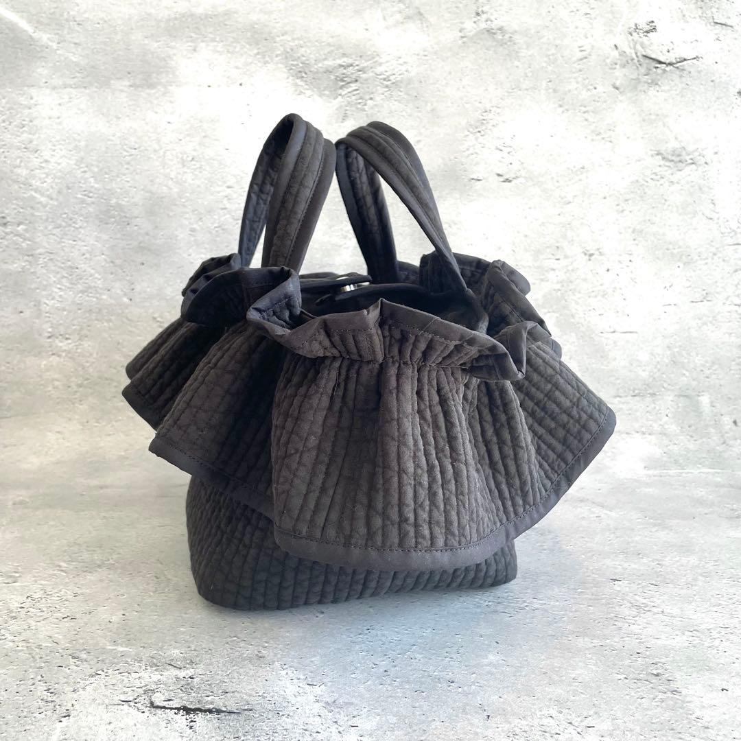 ギャザーフリル付き舟形トートバッグ　ヌビバッグ　ブラック　ハンドメイド