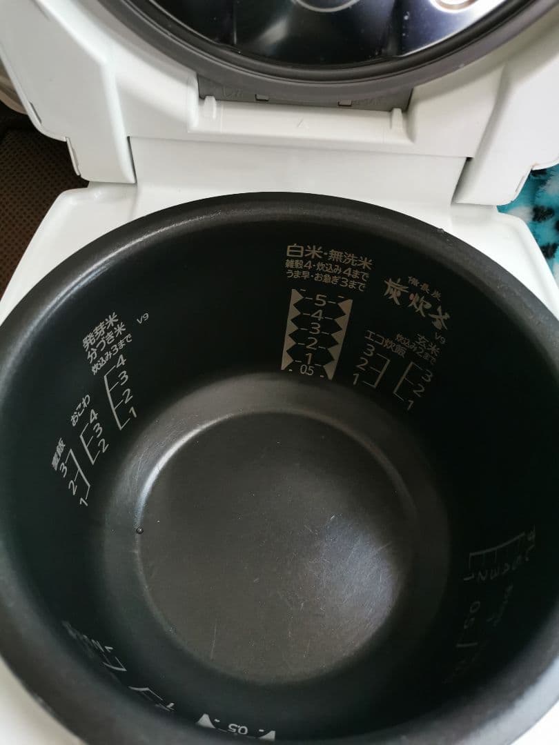 【期間限定値下中】三菱電機 2019年製NJ-VVA10-W 炊飯器