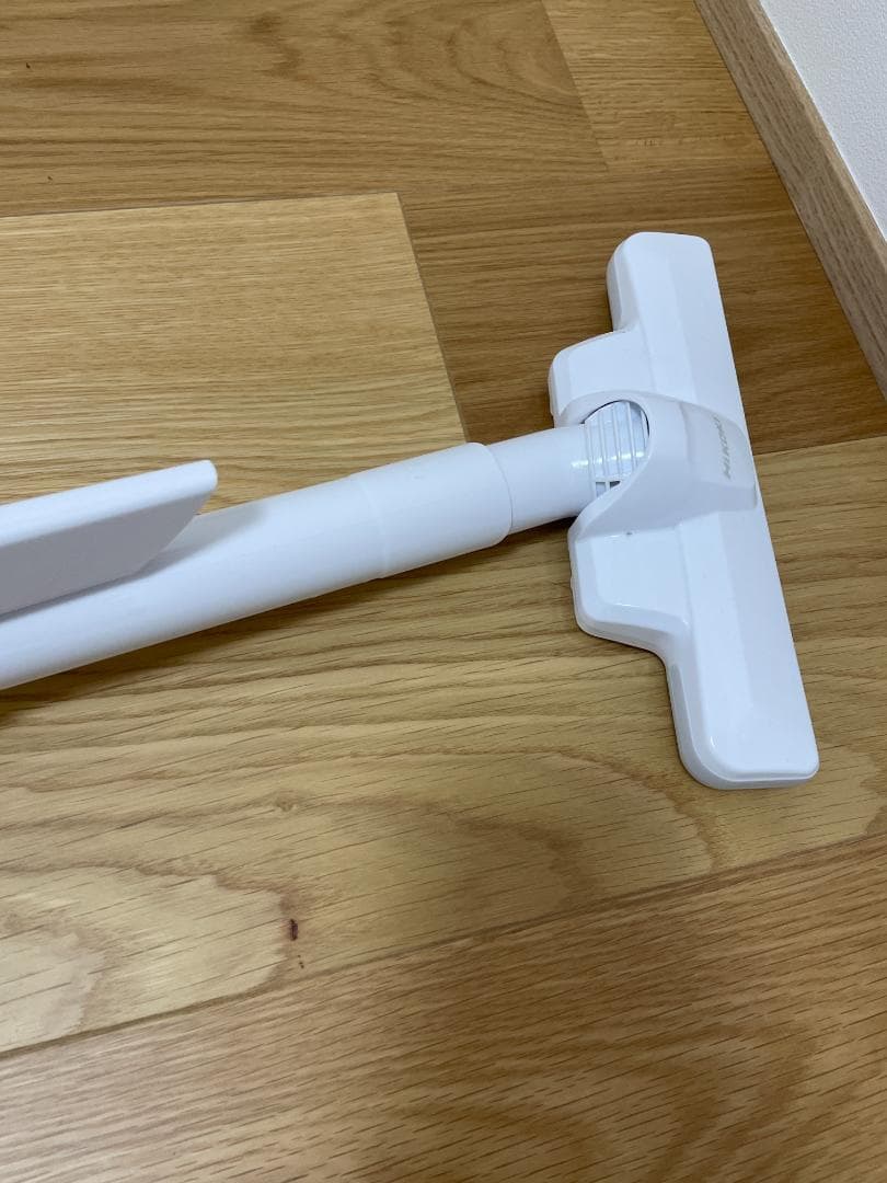 HIKOKI コードレス掃除機 + 山崎実業　掃除機スタンド