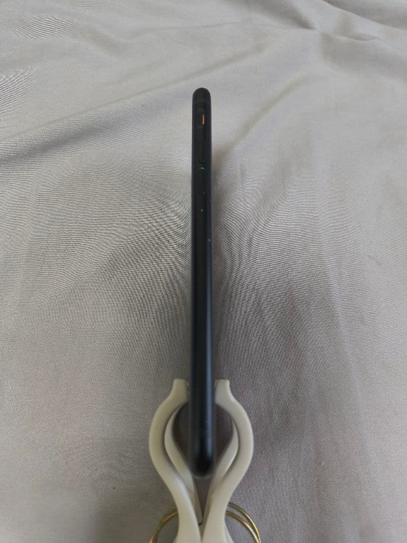 iPhone SE 第3世代 64GB SIMフリー 美品 箱付き