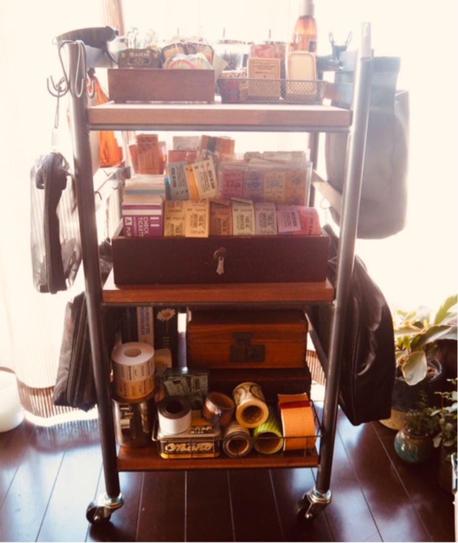 アイアン家具　キャスターラック　移動シェルフ   チェスト　男前　モダン