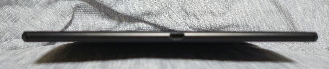 XPERIA SOT31 au sony 防水タブレット