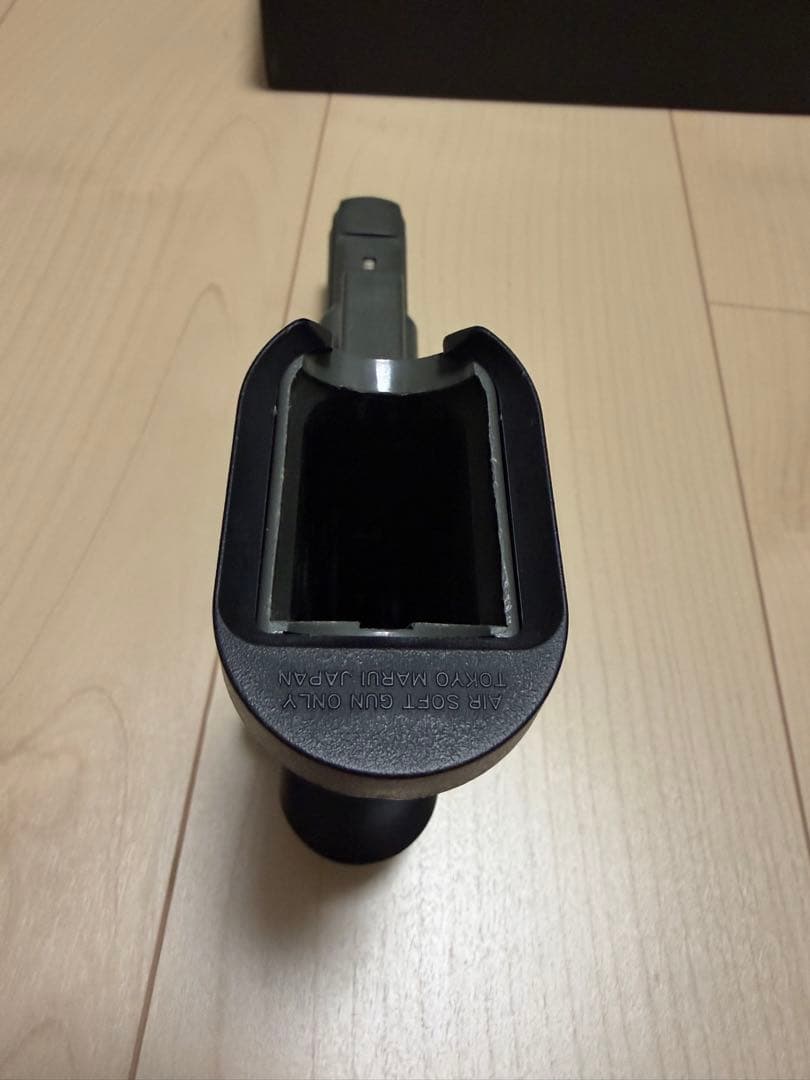 絶版東京マルイG17 Custom FOLIAGE GREEN ガスブローバック