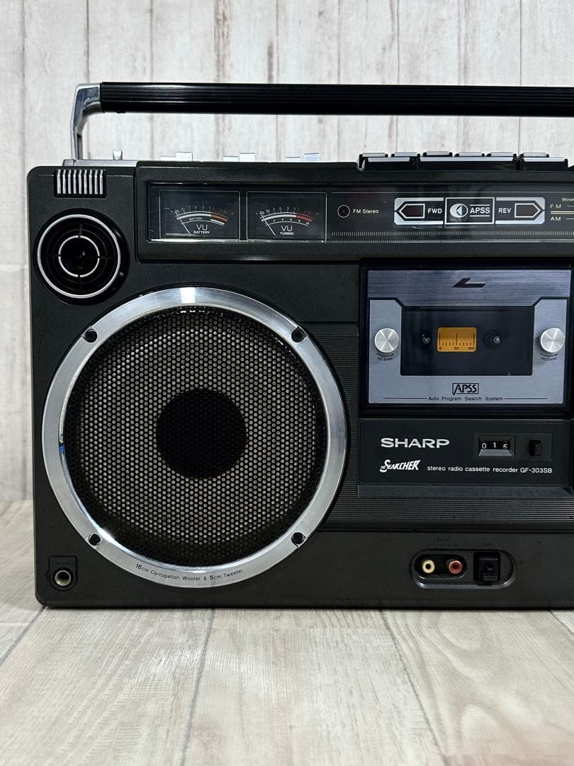 【動作品】SHARP ラジカセGF-303 昭和レトロ名機ラジオザ・サーチャー