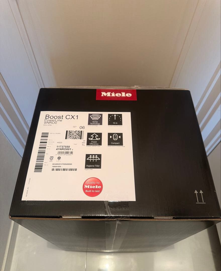 【新品未開封】ミーレ サイクロン式クリーナー Boost CX1