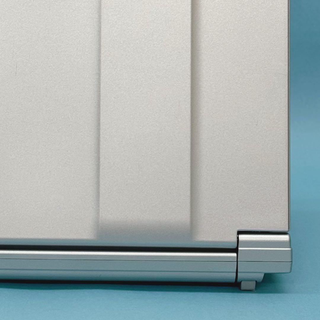 美品 767 新品1TB Let's note SV1 16GB SIM対応