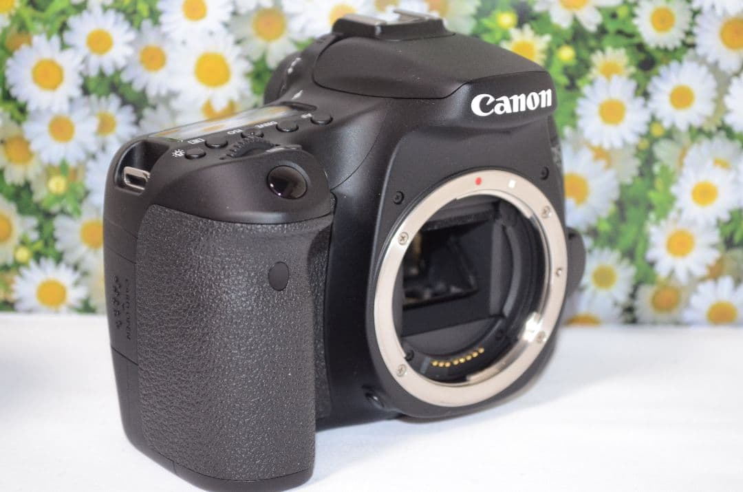 ❤Canon EOS 70D トリプル❤爆速連写一眼レフ WiFi搭載！❤
