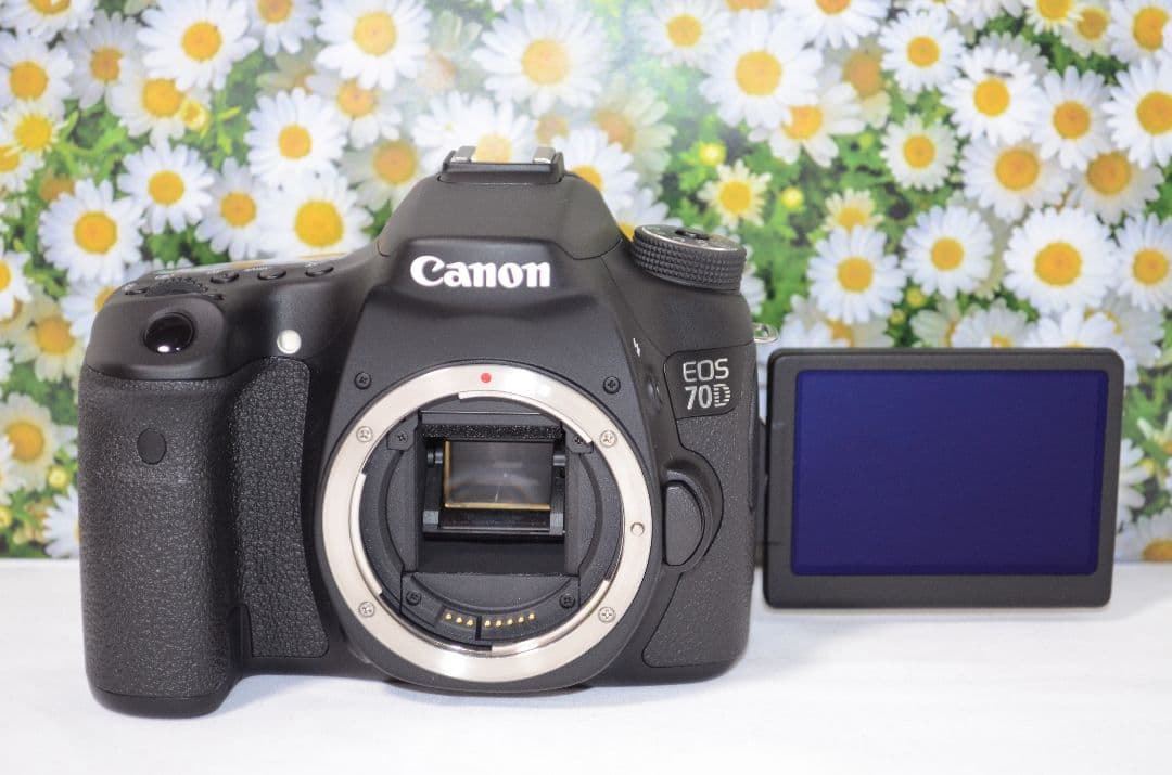 ❤Canon EOS 70D トリプル❤爆速連写一眼レフ WiFi搭載！❤