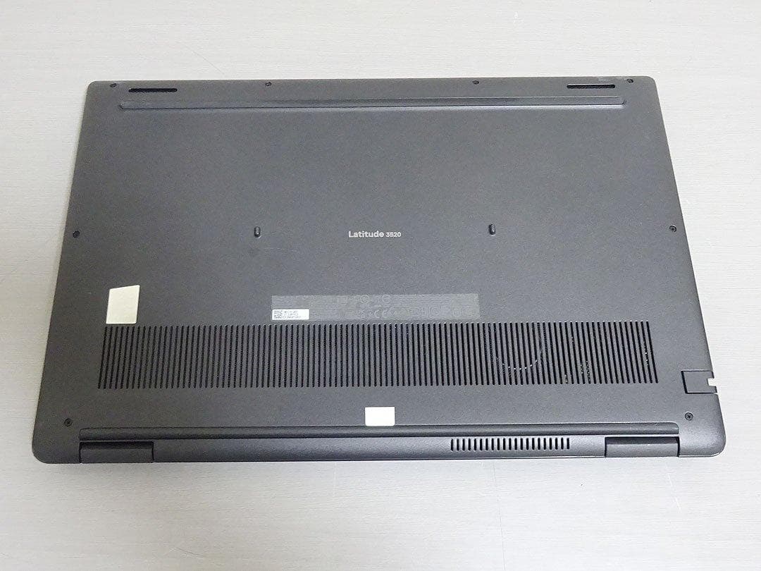 DELL Latitude 3520 第11世代 Core i5/16GB