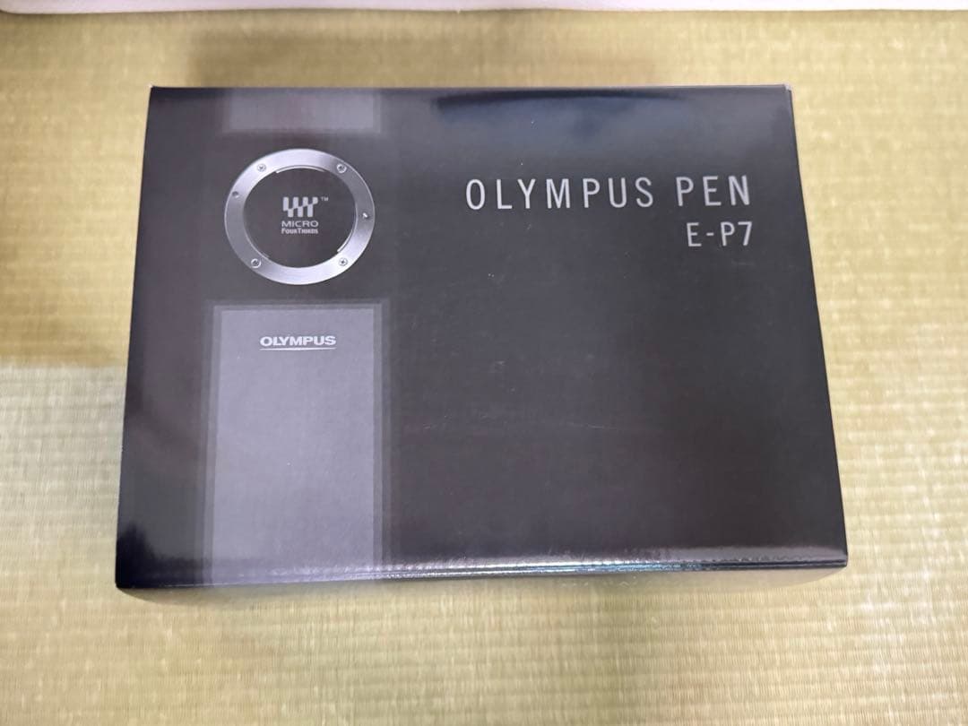 OLYMPUS PEN E-P7 14-42mm EZ レンズキット シルバー
