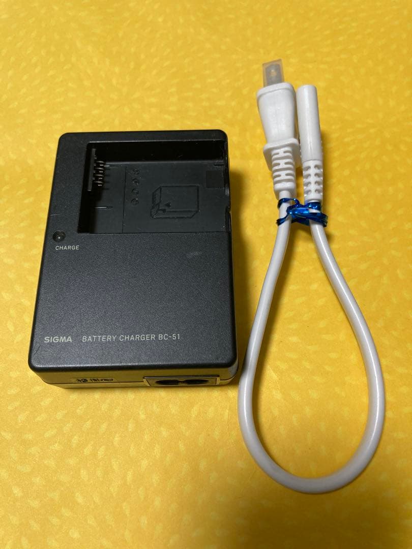 SIGMA純正のAC充電器✴︎BC-51✴︎シグマ✴︎匿名配送品