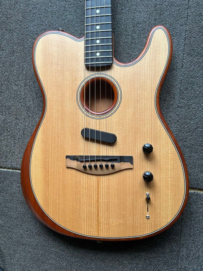 Fender American Acoustasonic アコスタソニック