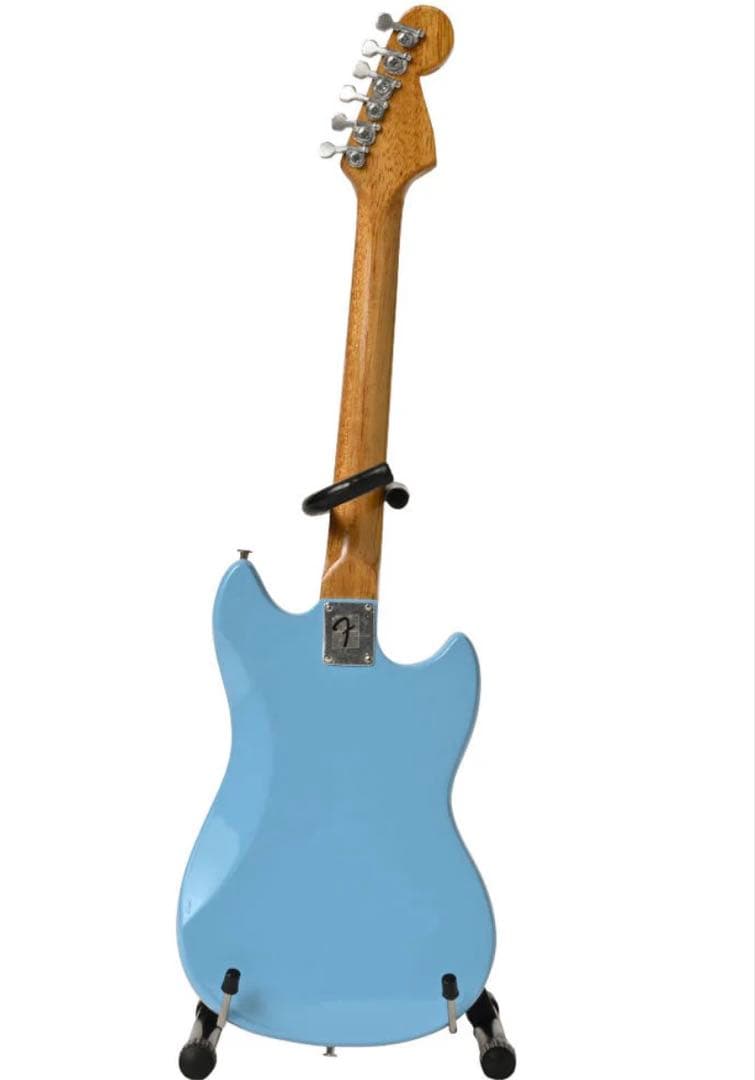 Fender Mustang Sonic Blue 4/1 スケール ミニチュア