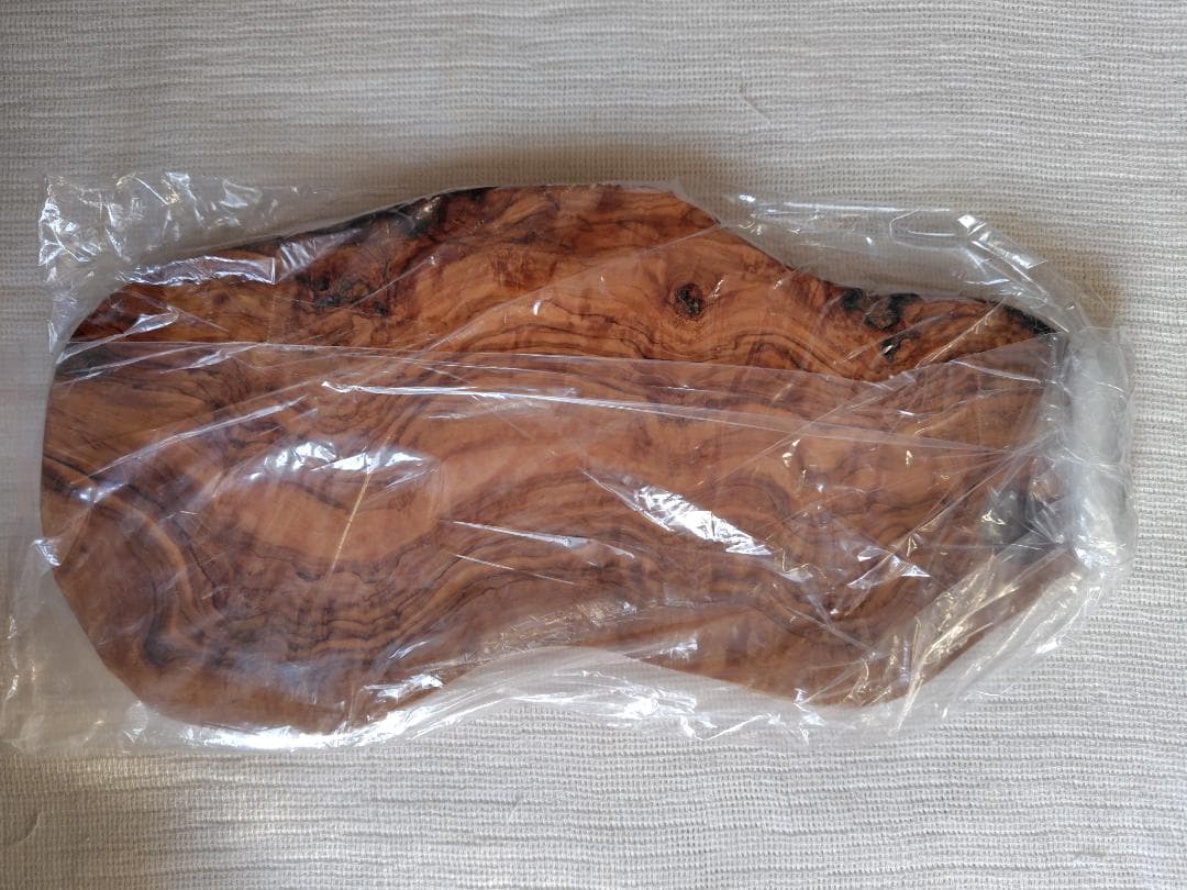 一点物 美木目 オリーブウッド カッティングボード 約35cm イタリア製