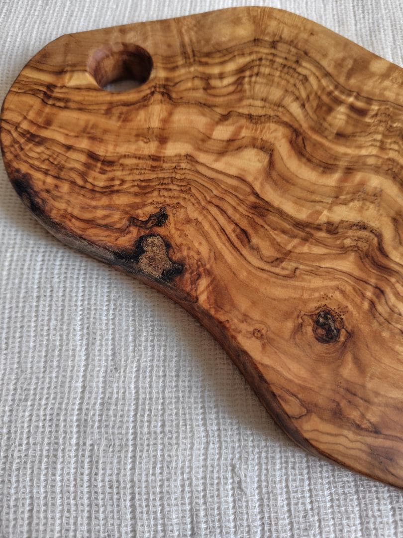 一点物 美木目 オリーブウッド カッティングボード 約35cm イタリア製