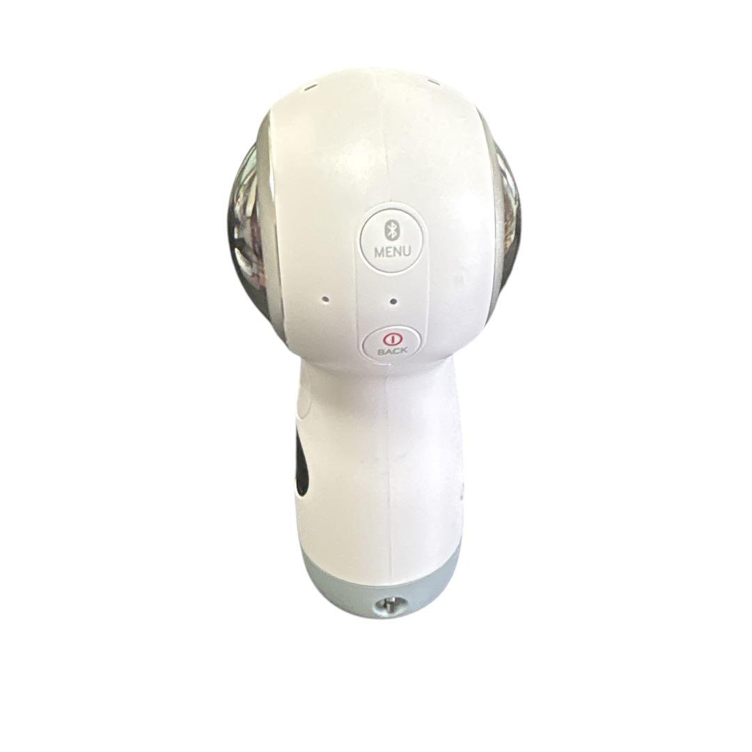 ほぼ未使用 廃盤 付属品完備 GALAXY Gear 360 2017 カメラ