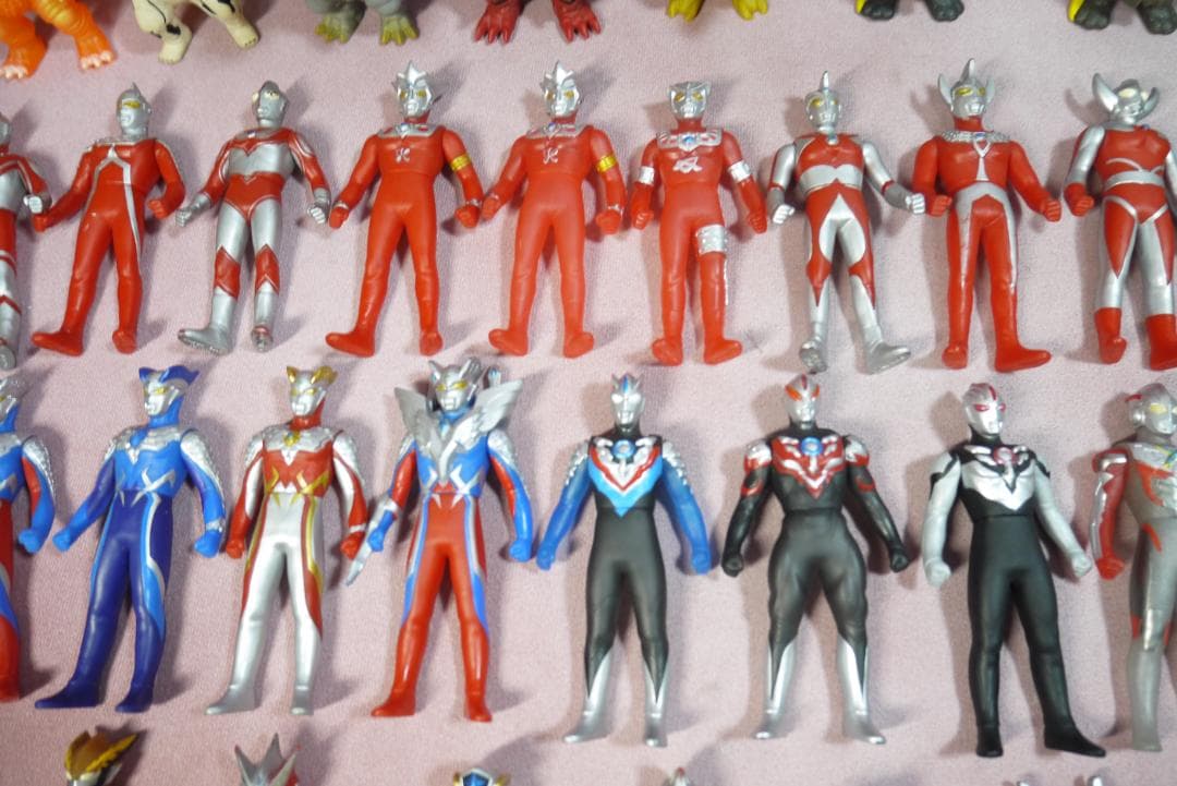 ウルトラマン　ウルトラ怪獣　ミニソフビ　103体