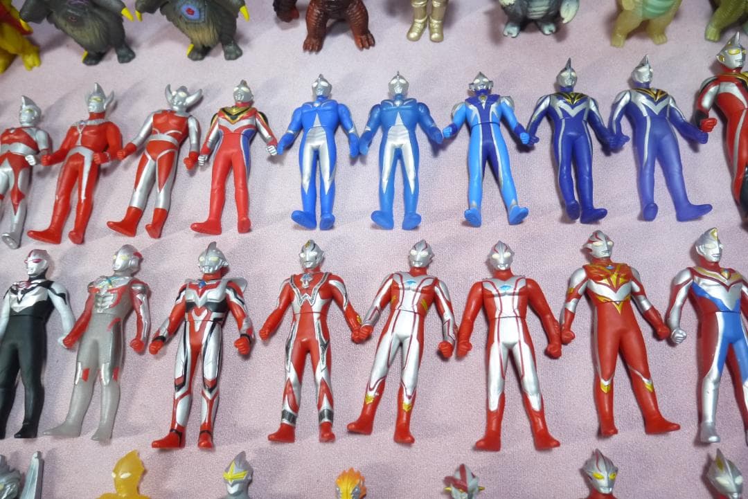 ウルトラマン　ウルトラ怪獣　ミニソフビ　103体