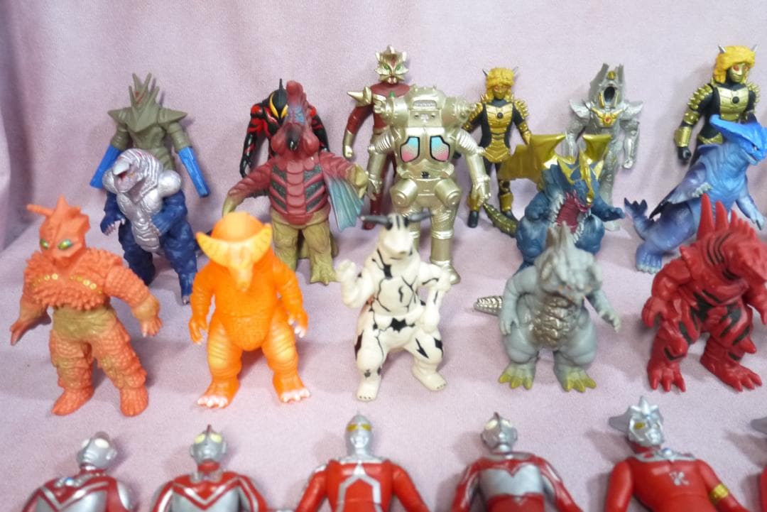 ウルトラマン　ウルトラ怪獣　ミニソフビ　103体