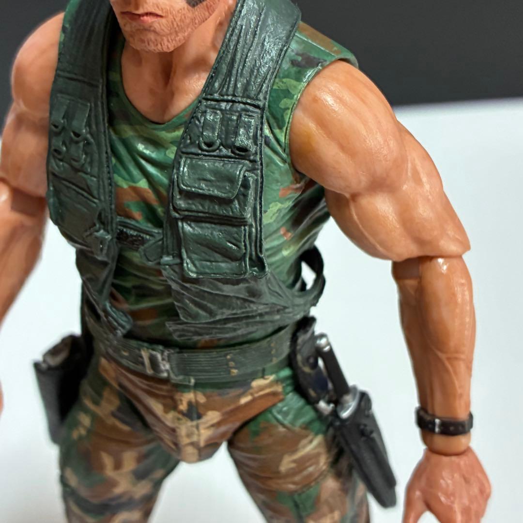 NECA ジャングルパトロールダッチ　フィギュア　シリーズ8
