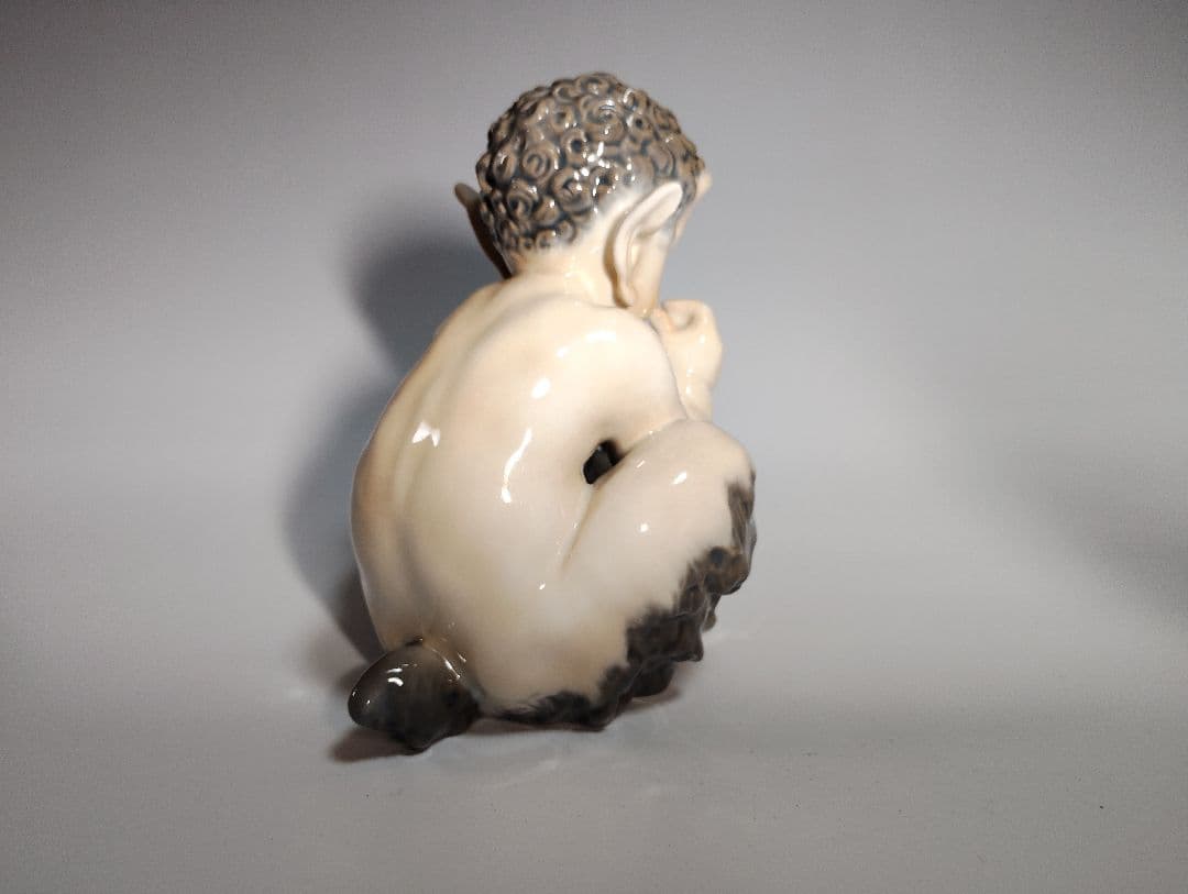 ★欠けなし超美品★ロイヤルコペンハーゲン フィギュリン ファウヌス　牧羊神とヘビ