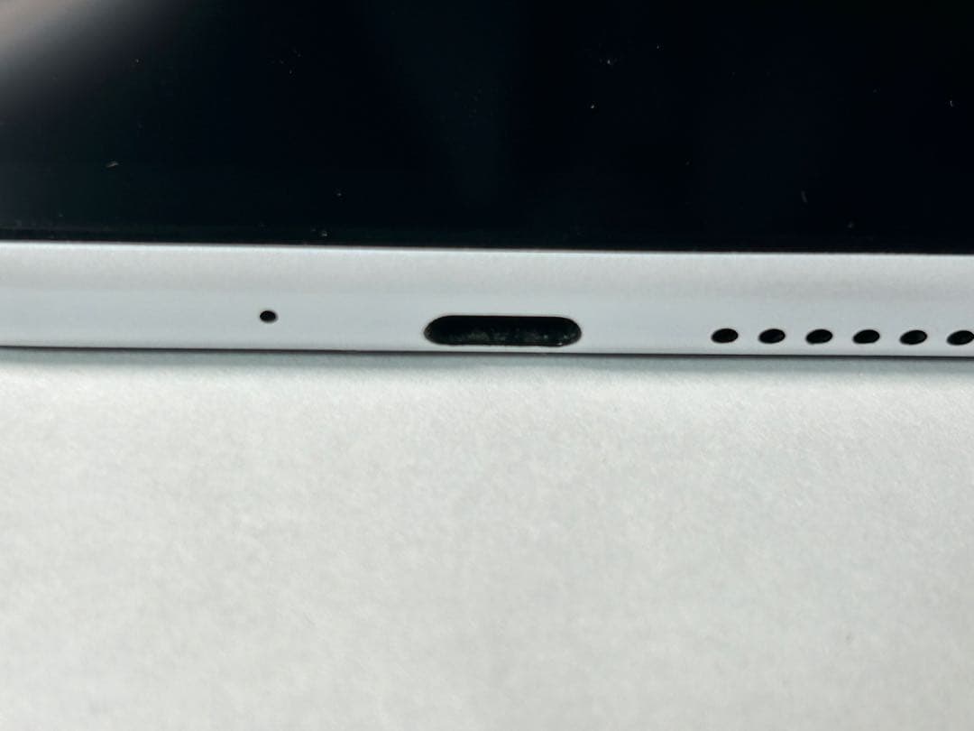 スマホ Libero 5G II A103ZT 64GB ホワイトAndroid