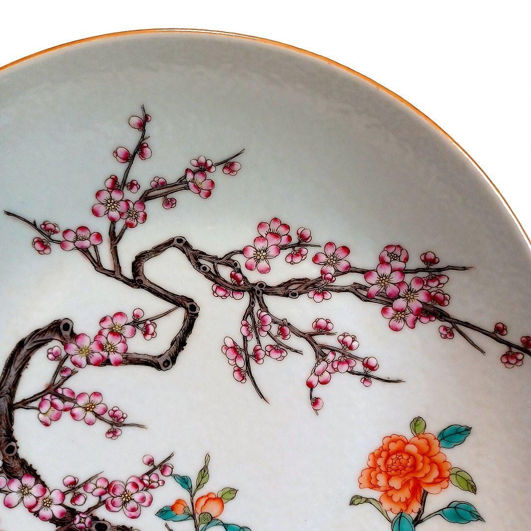 粉彩花文皿　中国古美術