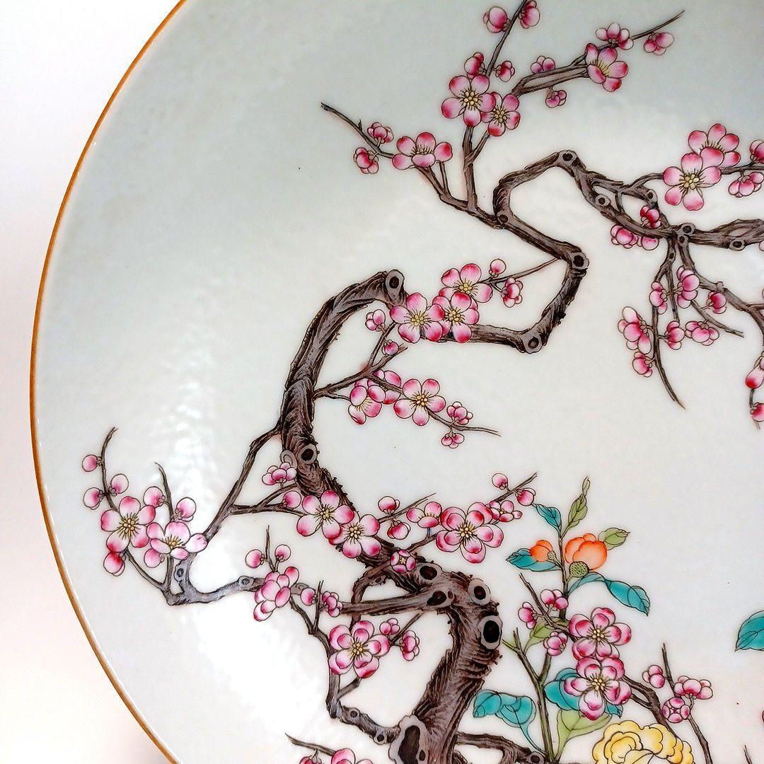 粉彩花文皿　中国古美術
