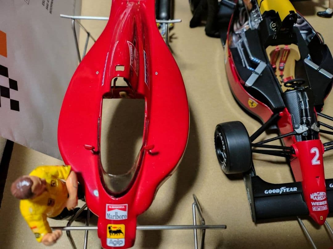 1/18　ミニカー　1/20 ピットクルー　セット