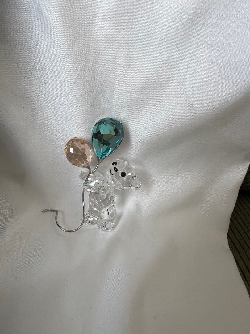 Swarovski クリスタルベア　クマと風船　写真スタンド