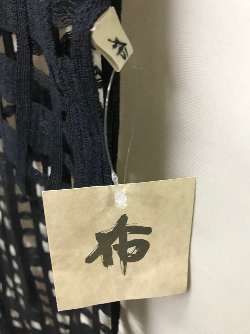 [布・大判ストール]ボレロにも未使用・日本製・綿／レーヨン・凝った織り方です。