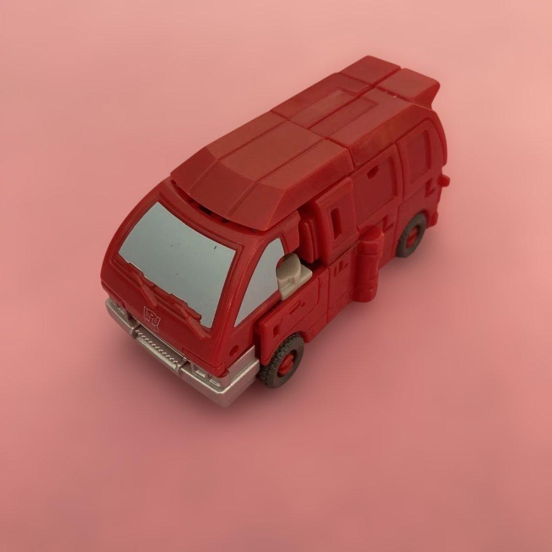 トランスフォーマー ネメシスプライム　サウンドウェーブ　アイアンハイド