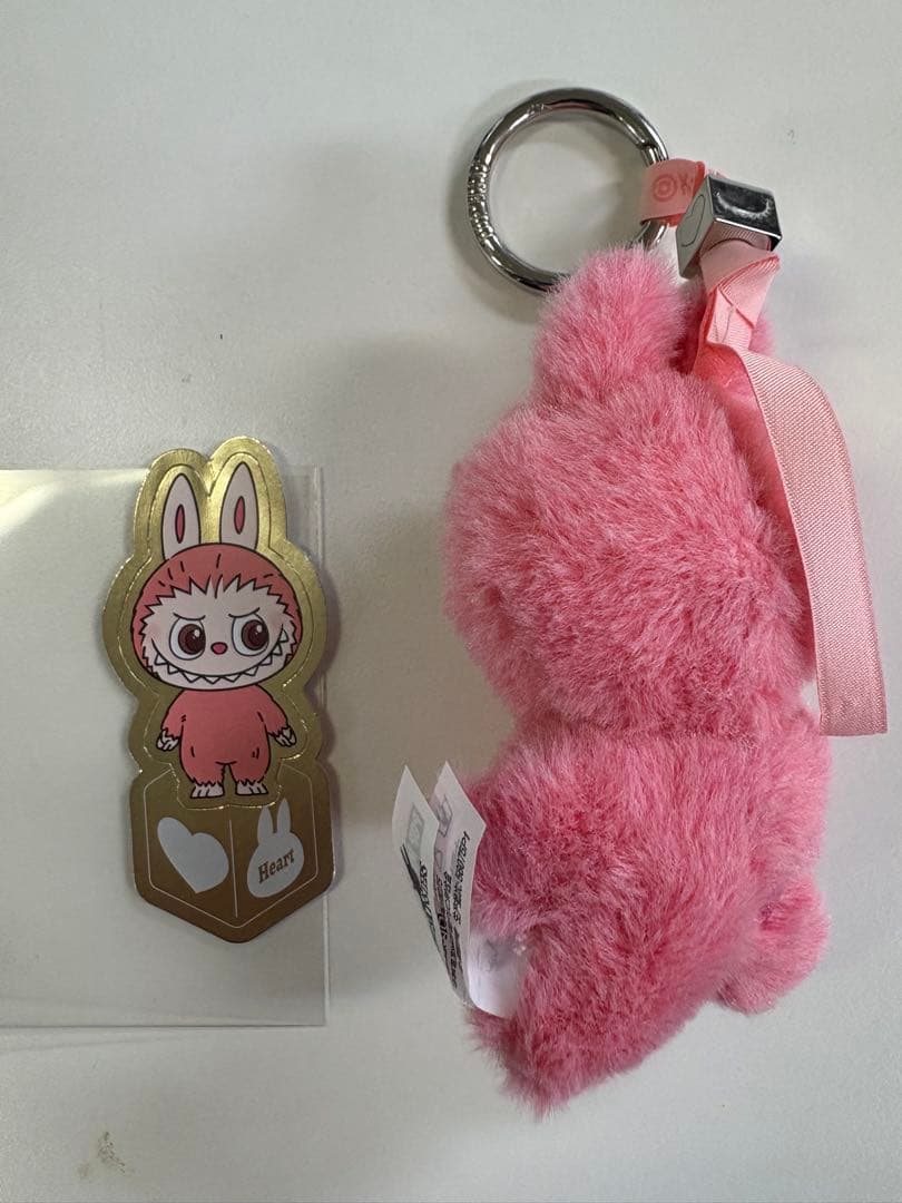 ラブブ　イニシャル　ハート　シークレット