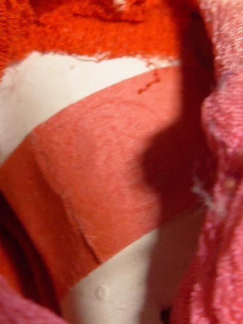 宝石のように可愛い　初代の永徳斎の豆三折れ人形です　大変貴重です