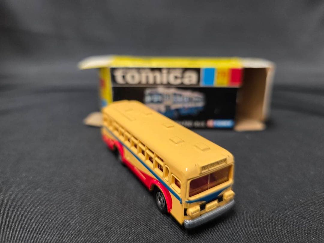 トミカ黒箱79三菱ふそうワンマンバス(日本製) 神奈川中央