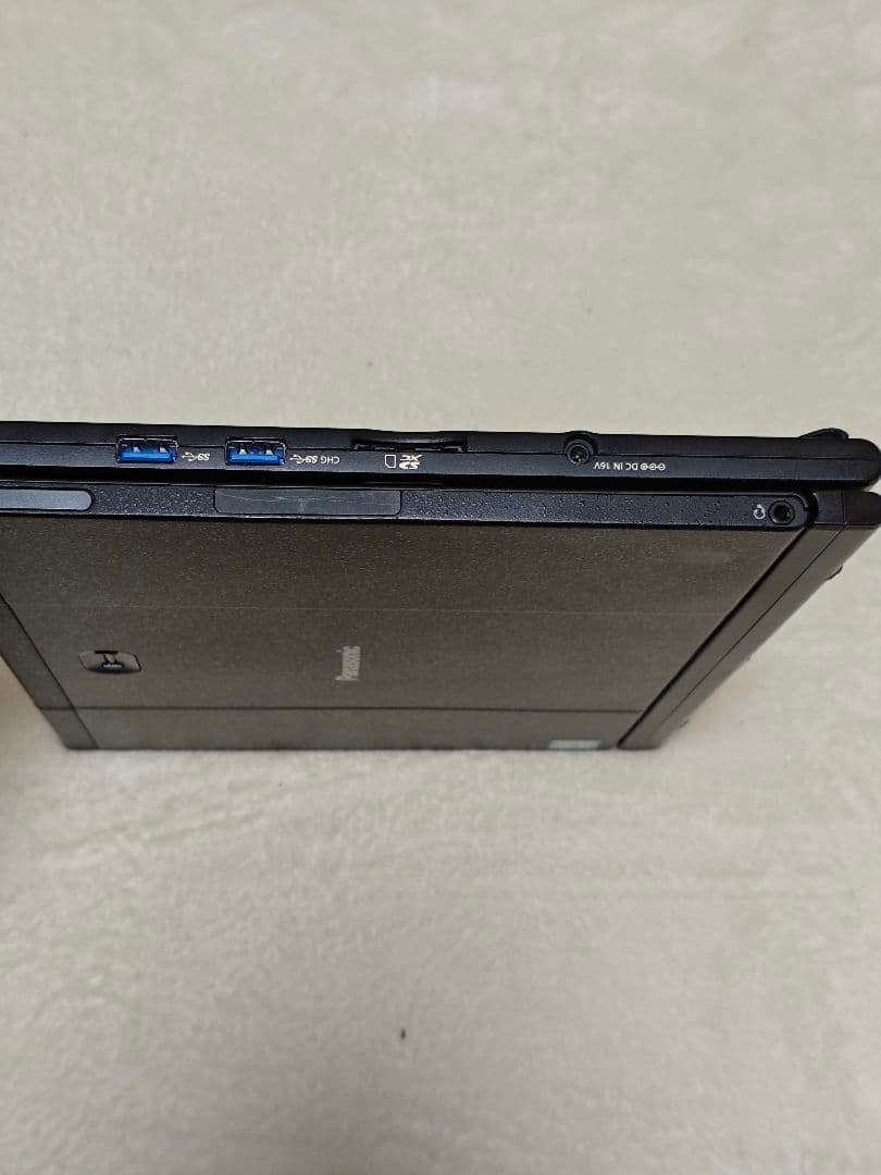 パナソニック CF-XZ6 2in1 i5-7300U 8GB 256