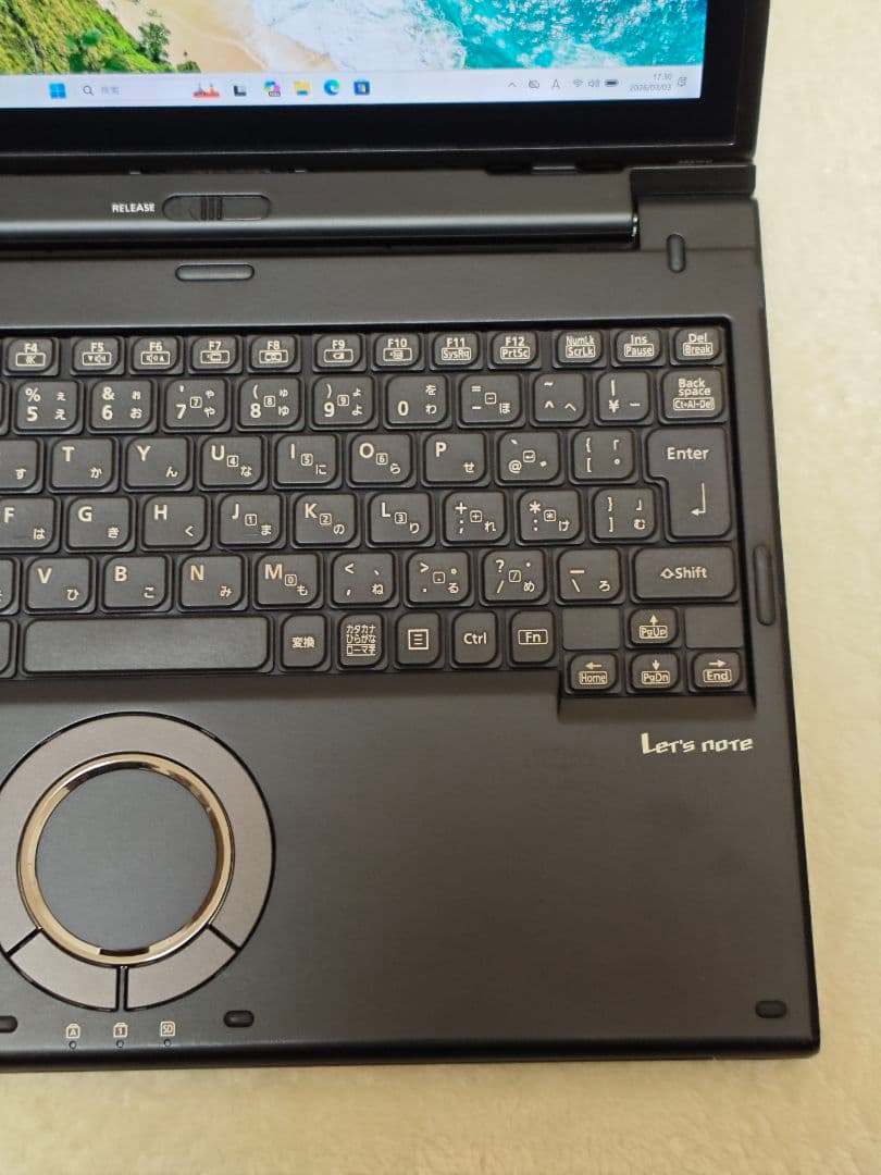 パナソニック CF-XZ6 2in1 i5-7300U 8GB 256