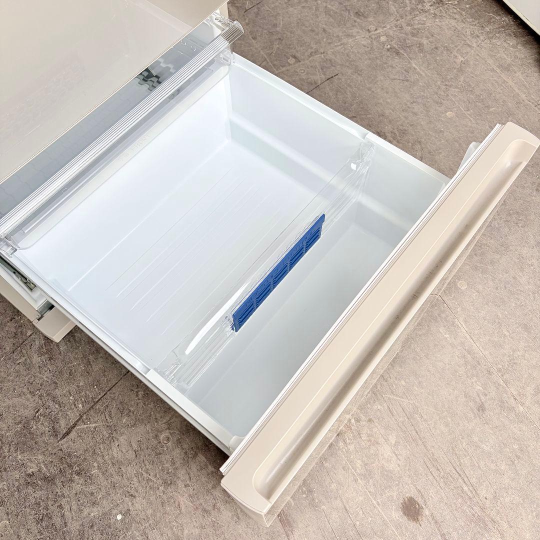 配送設置無料！純正Panasonicシャンパン洗練されたフラットデザイン冷蔵庫！