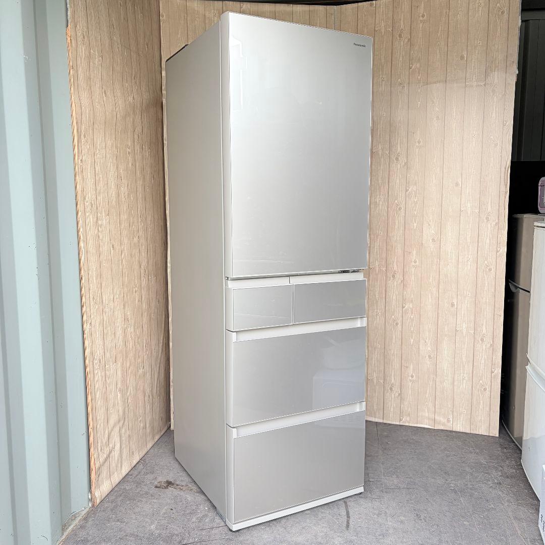 配送設置無料！純正Panasonicシャンパン洗練されたフラットデザイン冷蔵庫！