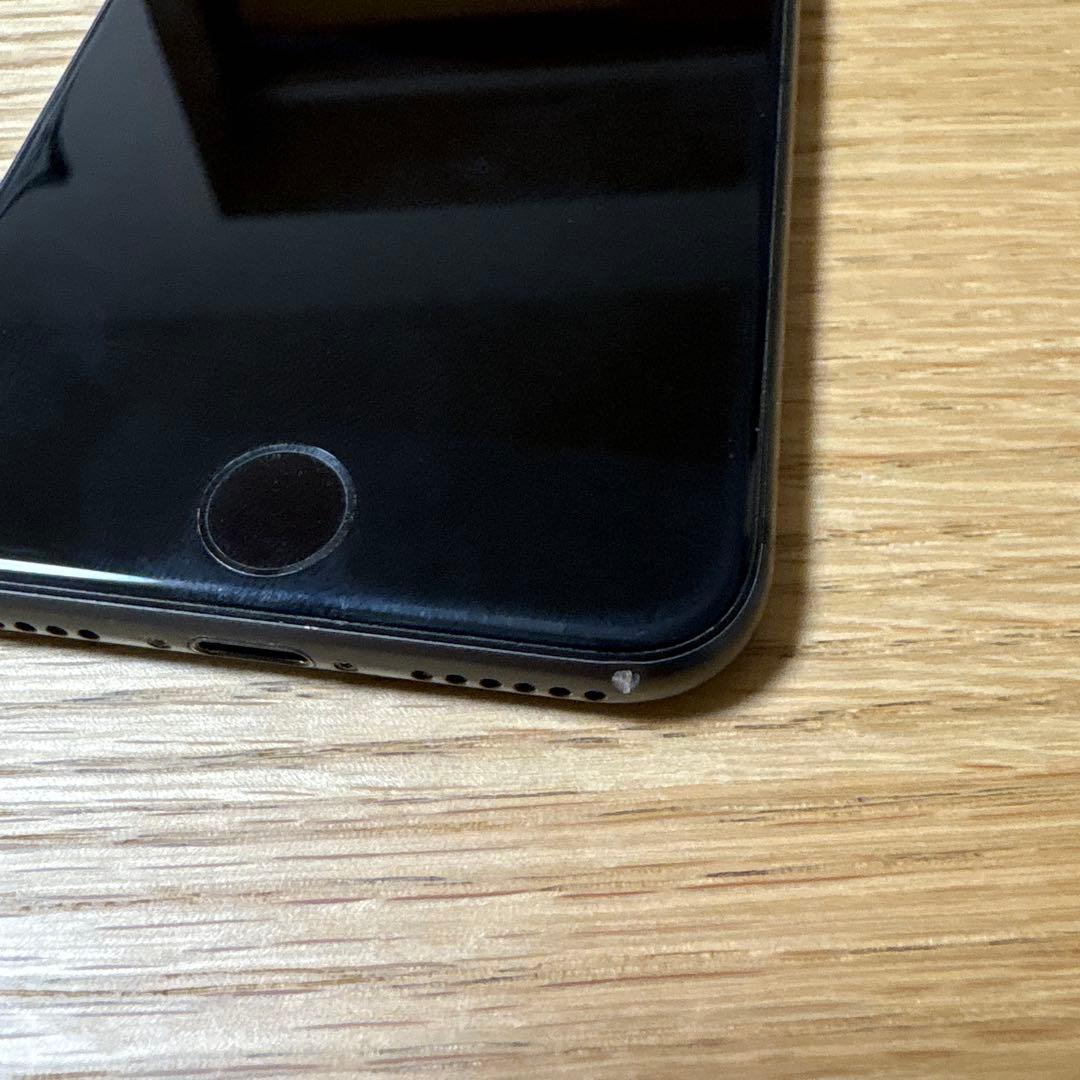 iPhone8 ブラック　64GB